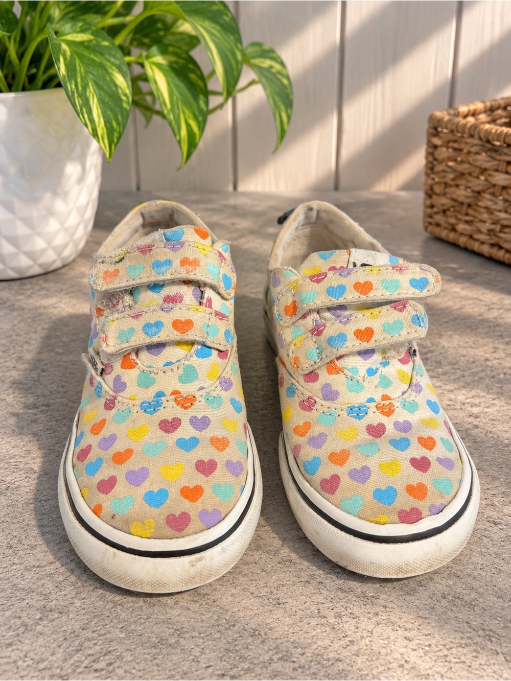 Vans Kids Canvas Velcro Sneakers - Cream with Multi Colored Hearts
